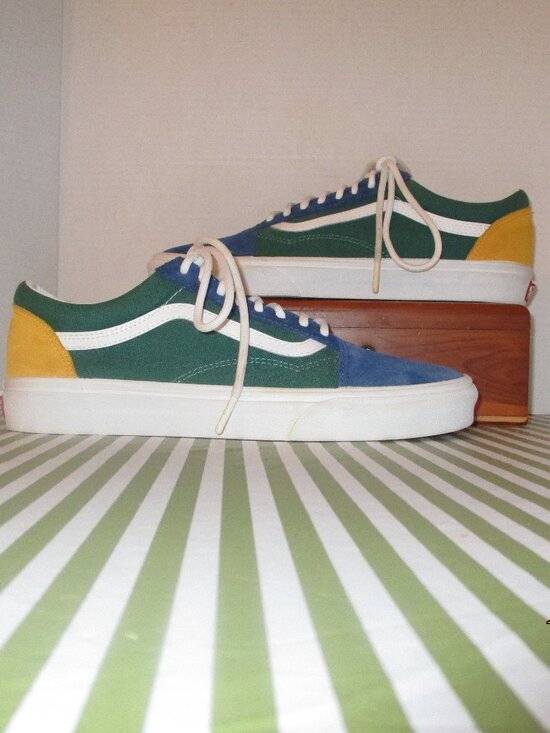 Vans Old Skool Sneakers - Picture 4 of 13